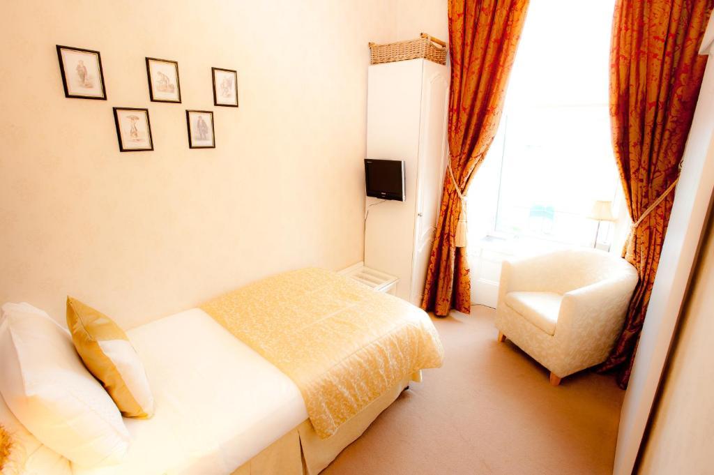 Golf View Guest house 4*